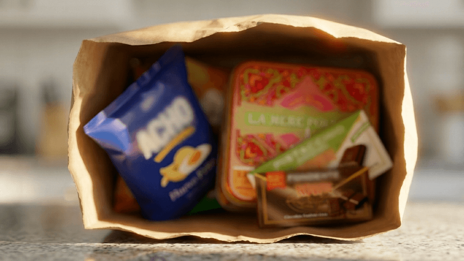 Surprise Savoury and Sweet Snacking Bag