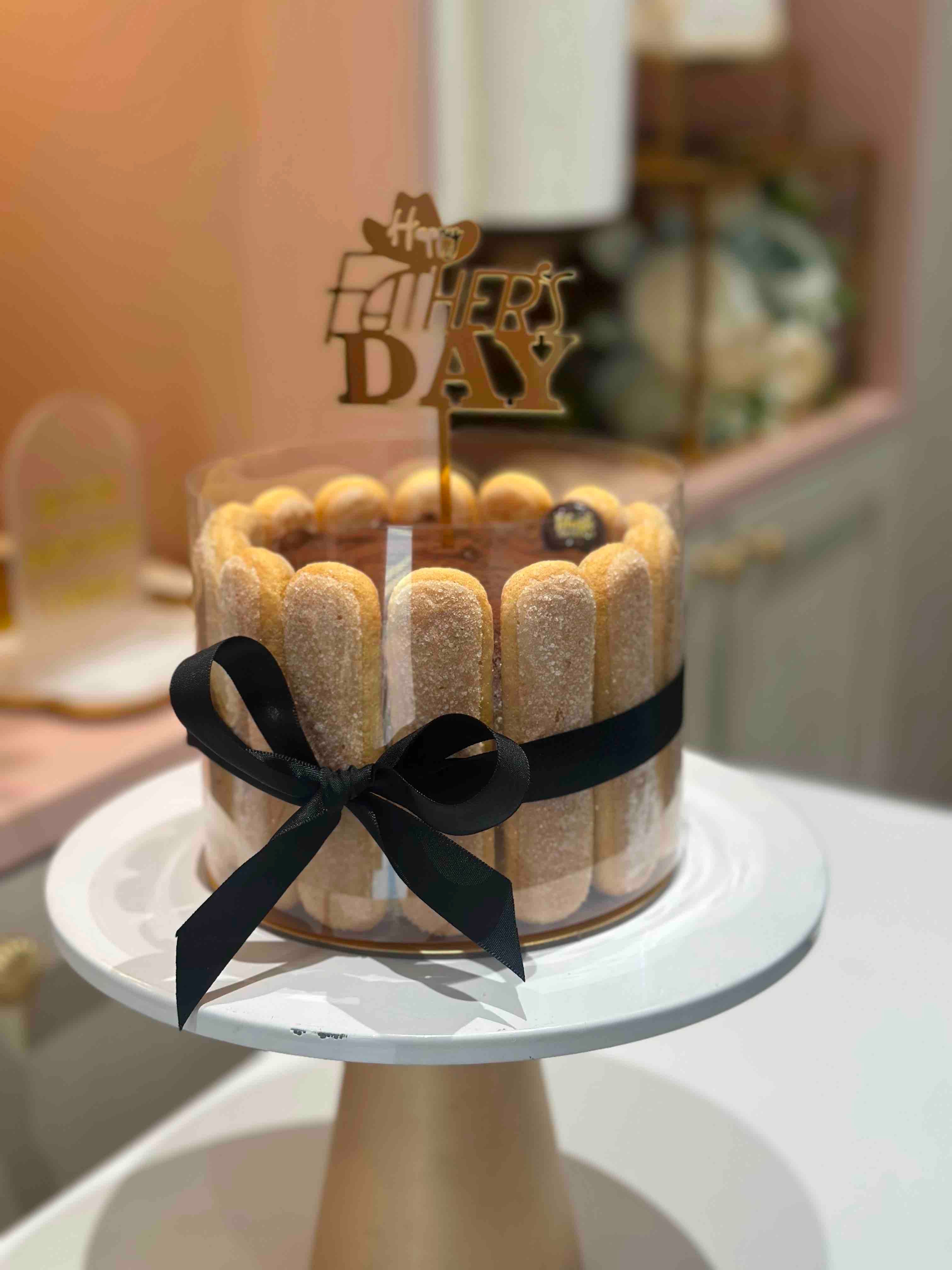 Tiramisu 4” Cake