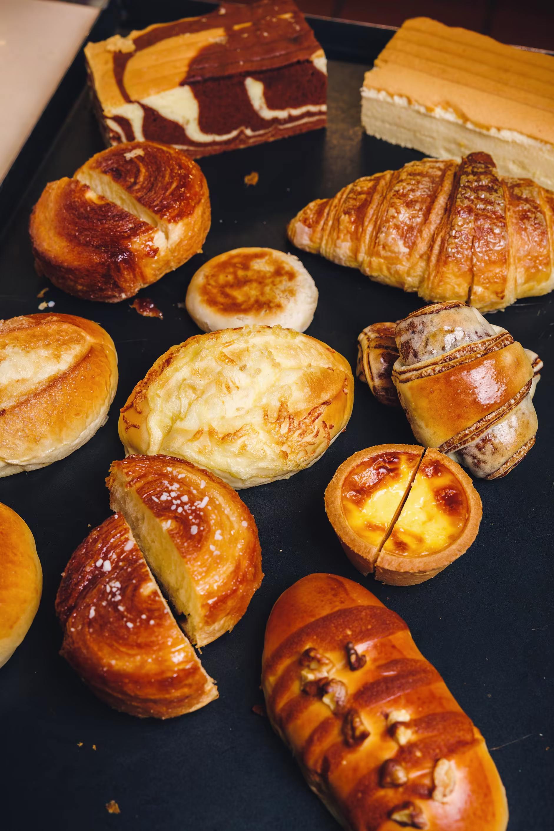 Surprise Y2 Bakery Bag