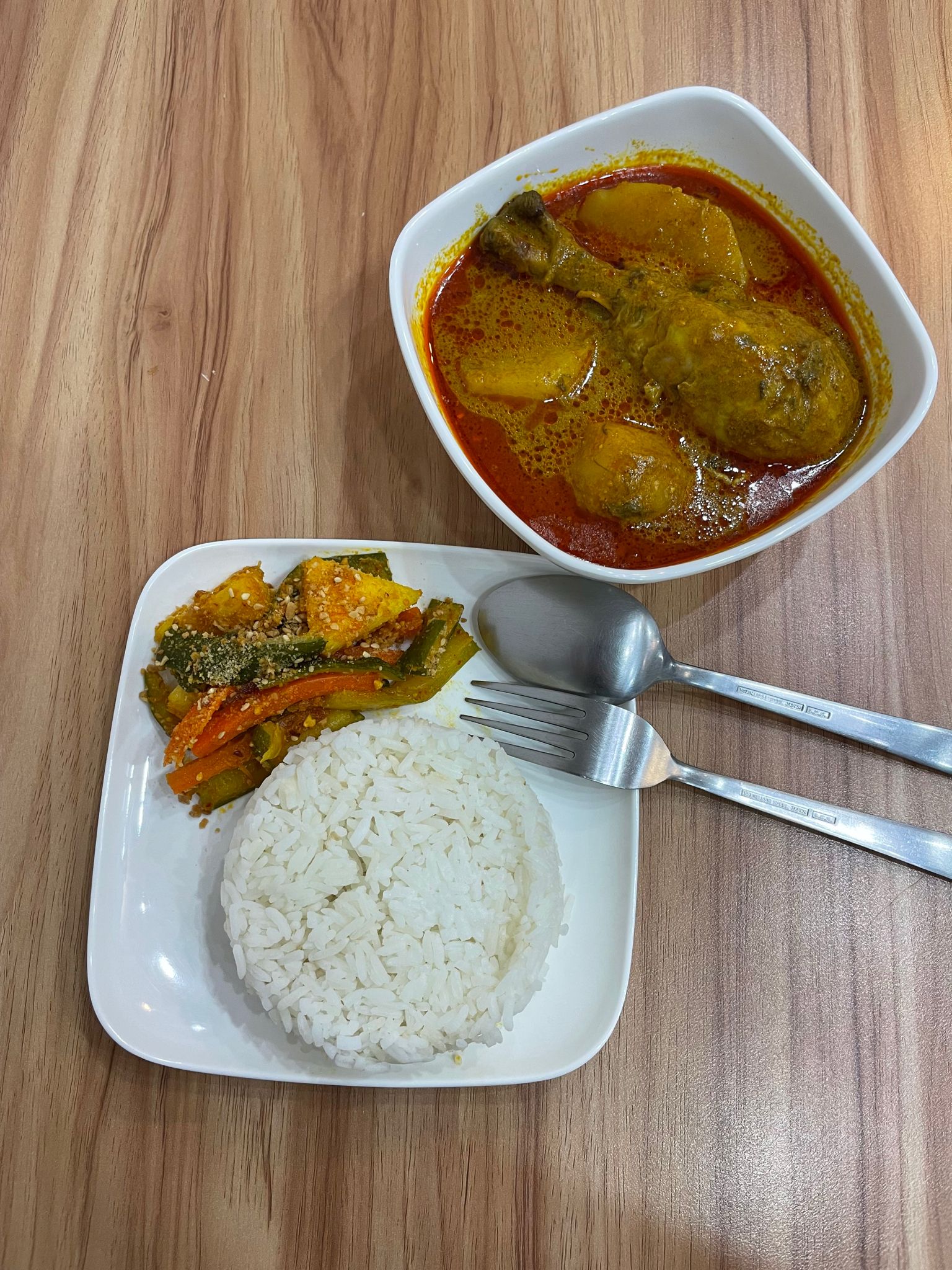 Surpise Dinner Set A