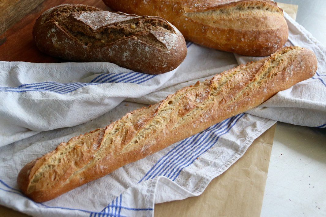 1x Bread of the Day 🥖 (Mon-Fri)