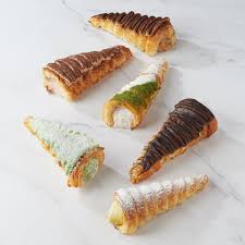 Surprise Little Horn Bakery Bag